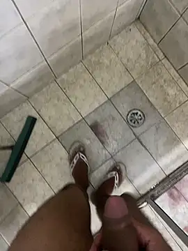 Snapshot of gomespauz chatting on 01.25.25 gomespauz online show from 01.25.25