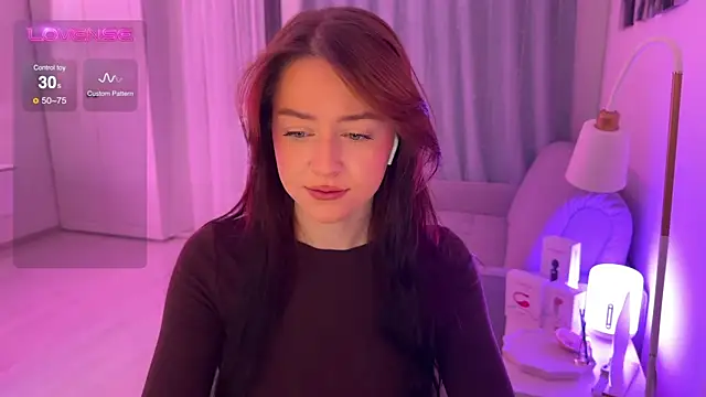 Snapshot of aveme_melissa chatting on 02.22.25 aveme melissa online show from 02.22.25