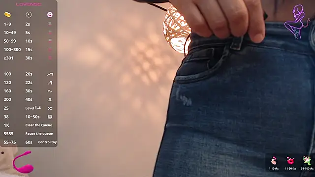 Thayssa ross online show from 11.30.25