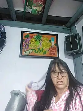 clarita 01 online show from 12.04.25