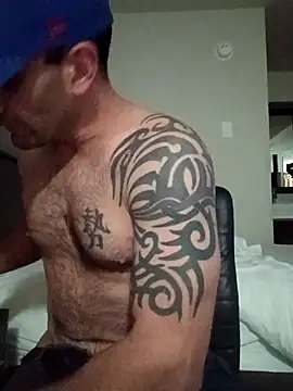 Snapshot of jdrizzle8699 chatting on 10.25.25 jdrizzle8699 online show from 10.25.25