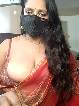 Snapshot of Cute_Ruhi99 chatting on 12.31.24 Cute Ruhi99 online show from 12.31.24