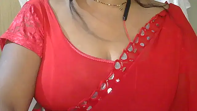 Snapshot of Cute_Ruhi99 chatting on 09.19.25 Cute Ruhi99 online show from 09.19.25