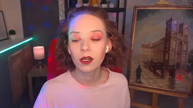 Snapshot of FascinatingEyess chatting on 12.03.24 FascinatingEyess online show from 12.03.24