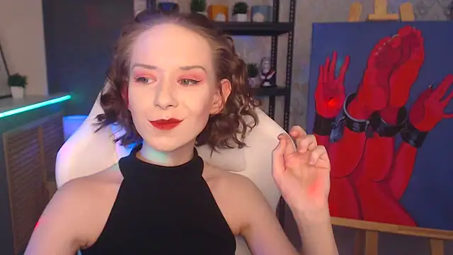 Snapshot of FascinatingEyess chatting on 01.26.25 FascinatingEyess online show from 01.26.25