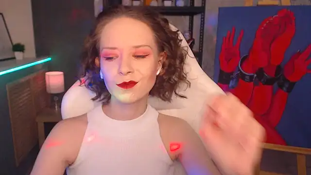 Snapshot of FascinatingEyess chatting on 02.03.25 FascinatingEyess online show from 02.03.25