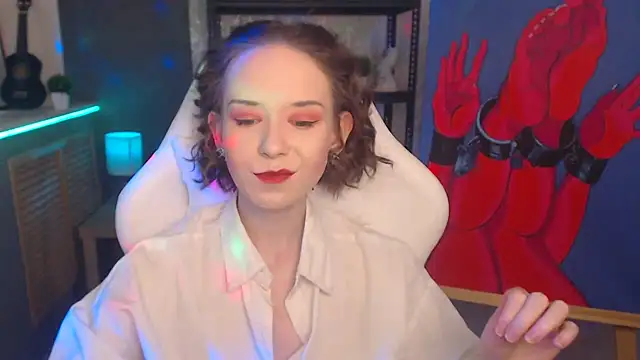 Snapshot of FascinatingEyess chatting on 03.15.25 FascinatingEyess online show from 03.15.25