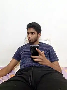 Snapshot of mykecockslong chatting on 12.08.24 mykecockslong online show from 12.08.24