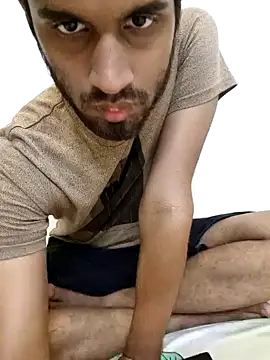 Snapshot of mykecockslong chatting on 12.31.24 mykecockslong online show from 12.31.24