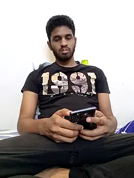 Snapshot of mykecockslong chatting on 01.25.25 mykecockslong online show from 01.25.25