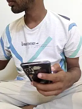 Snapshot of mykecockslong chatting on 02.13.25 mykecockslong online show from 02.13.25