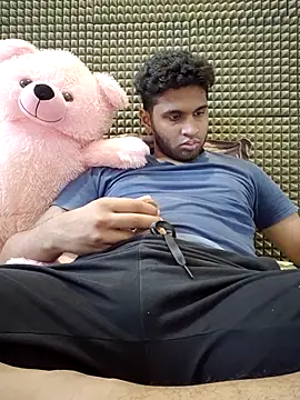 Snapshot of mykecockslong chatting on 10.14.25 mykecockslong online show from 10.14.25