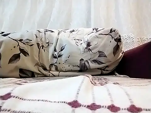 Snapshot of pedram95 chatting on 10.26.25 pedram95 online show from 10.26.25