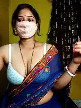 Snapshot of natasha_bhabhi chatting on 10.08.25 natasha bhabhi online show from 10.08.25