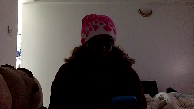Snapshot of Rose_berry chatting on 02.02.25 Rose berry online show from 02.02.25
