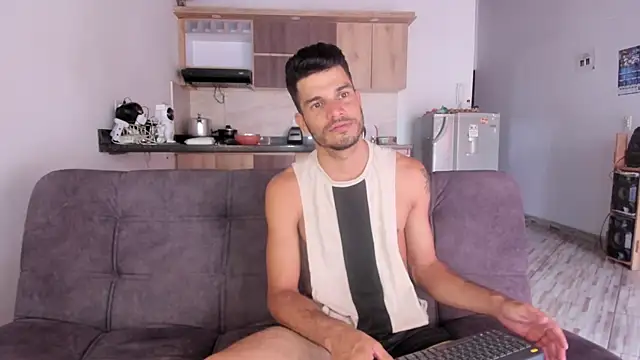 Snapshot of MorganFrei chatting on 09.20.25 MorganFrei online show from 09.20.25