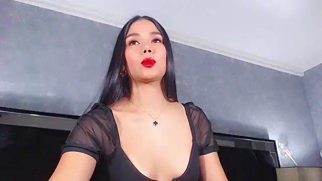 Snapshot of JasmineMoore chatting on 12.16.24 JasmineMoore online show from 12.16.24