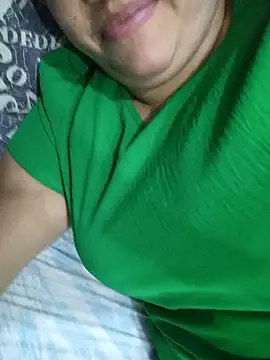 Snapshot of lovelyjhessy chatting on 03.11.25 lovelyjhessy online show from 03.11.25