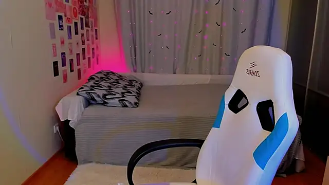 Vanessa Verona online show from 02.12.25