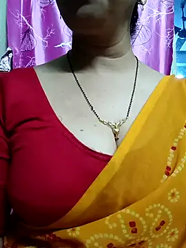 Snapshot of Rosy-B chatting on 02.03.25 Rosy-B online show from 02.03.25