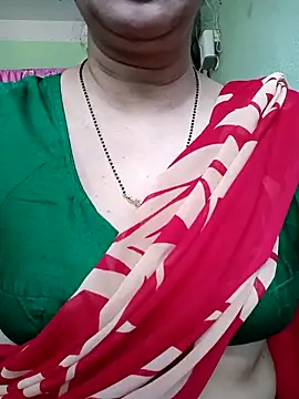 Snapshot of Rosy-B chatting on 03.21.25 Rosy-B online show from 03.21.25