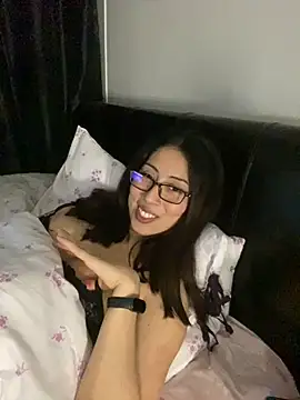 Snapshot of LorenaAnderson chatting on 01.21.25 LorenaAnderson online show from 01.21.25