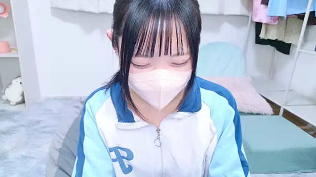 Suzu ch xx online show from 02.16.25