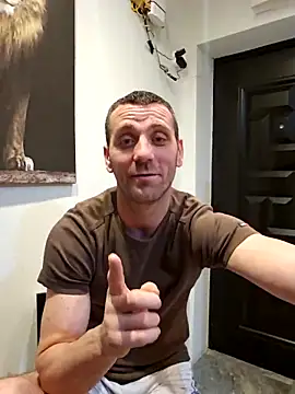 Snapshot of Aian09 chatting on 03.07.25 Aian09 online show from 03.07.25