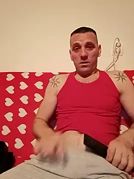 Snapshot of Aian09 chatting on 11.02.25 Aian09 online show from 11.02.25