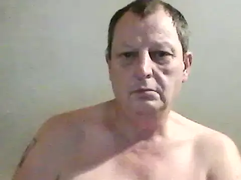 Snapshot of chubbybear2cum chatting on 12.11.24 chubbybear2cum online show from 12.11.24