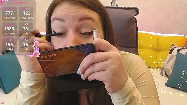 Snapshot of Nataly_cute chatting on 02.21.25 Nataly cute online show from 02.21.25