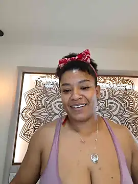 Snapshot of Selket11 chatting on 01.03.25 Selket11 online show from 01.03.25