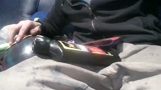 Snapshot of robeaulieu02 chatting on 02.11.25 robeaulieu02 online show from 02.11.25