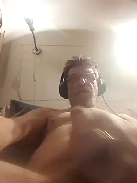 Snapshot of felice66 chatting on 01.28.25 felice66 online show from 01.28.25