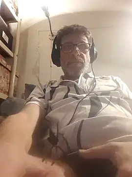 Snapshot of felice66 chatting on 02.02.25 felice66 online show from 02.02.25