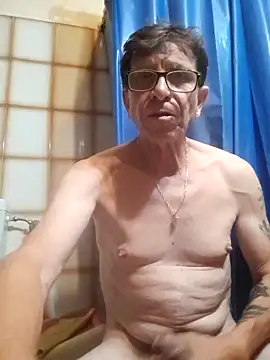 Snapshot of felice66 chatting on 09.10.25 felice66 online show from 09.10.25