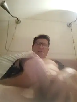 Snapshot of felice66 chatting on 10.25.25 felice66 online show from 10.25.25