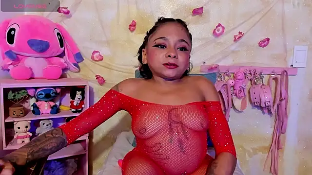 Snapshot of Lauren_Hills069 chatting on 02.01.25 Lauren Hills069 online show from 02.01.25