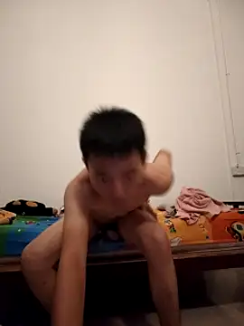 Snapshot of LiuQianXi5726 chatting on 02.02.25 LiuQianXi5726 online show from 02.02.25