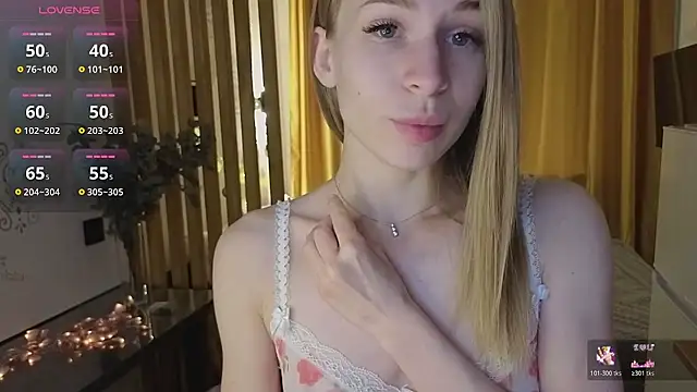 Elis Fox online show from 10.17.25