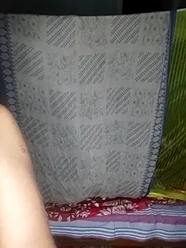 Young couple143 online show from 11.23.25