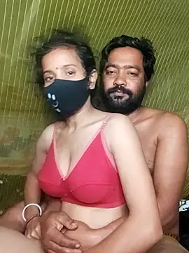 Young couple143 online show from 12.03.25