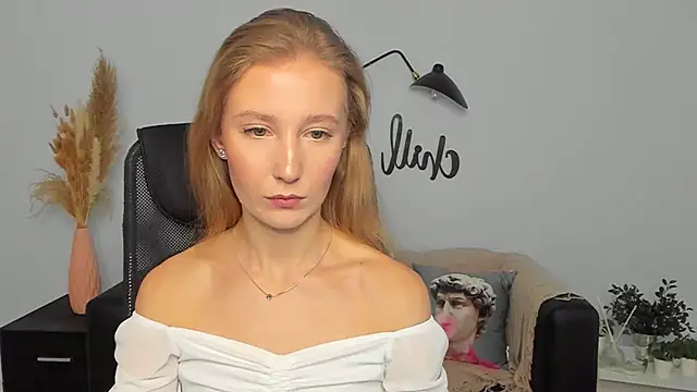 Snapshot of LolaWilsons chatting on 01.24.25 LolaWilsons online show from 01.24.25