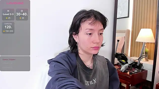 lizzy davis 1 online show from 11.30.25