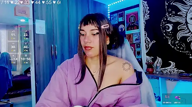 Snapshot of melissahowl chatting on 01.08.25 melissahowl online show from 01.08.25