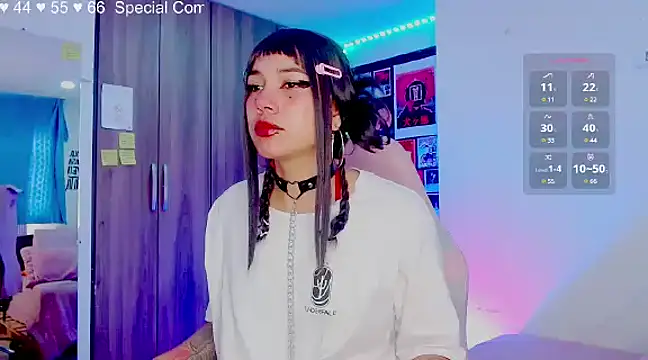 Snapshot of melissahowl chatting on 02.02.25 melissahowl online show from 02.02.25