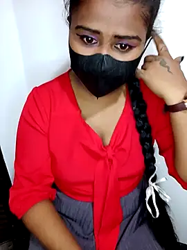 Snapshot of Sexy--queen1 chatting on 01.21.25 Sexy--queen1 online show from 01.21.25