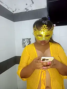 Snapshot of Sexy--queen1 chatting on 03.13.25 Sexy--queen1 online show from 03.13.25