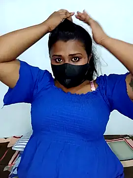 Snapshot of Sexy--queen1 chatting on 09.25.25 Sexy--queen1 online show from 09.25.25