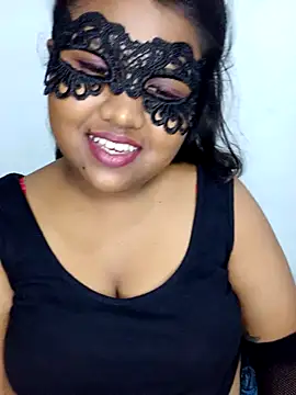 Snapshot of Sexy--queen1 chatting on 10.11.25 Sexy--queen1 online show from 10.11.25